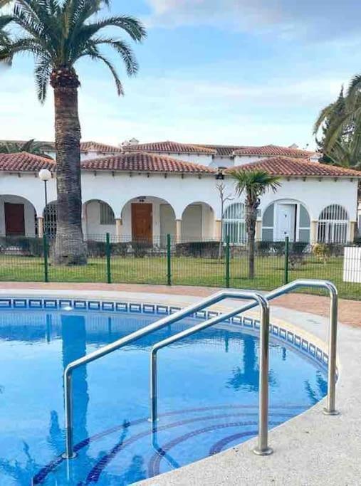 Bungalow Para 6 Pax A 7 Minutos De Playa Albir L'Alfas del Pi Exterior photo