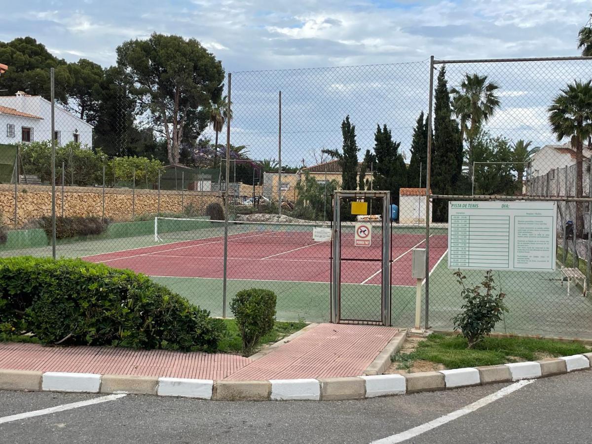 Bungalow Para 6 Pax A 7 Minutos De Playa Albir L'Alfas del Pi Exterior photo